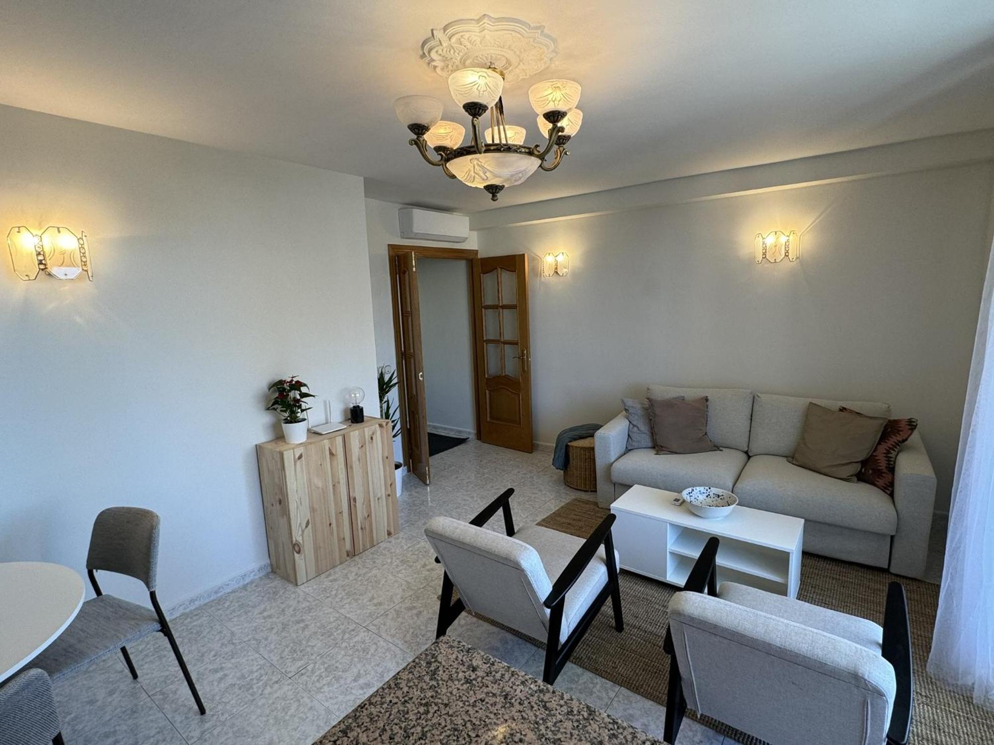 Beachfront Apartment With Terrace And Seaviews Fuengirola Extérieur photo